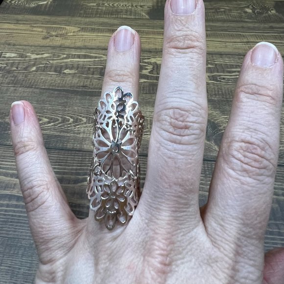 Hinged over-the-knuckle ring - Picture 4 of 5